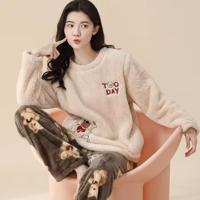 Premium Pajamas Lounge 2-piece set.